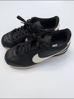 Nike Black Cortez Sneaker Women's 8.5